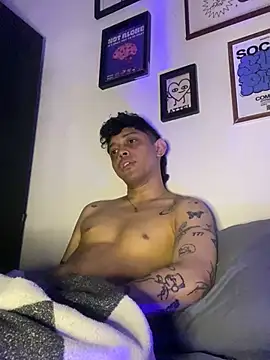 tonysexyboy online show from December 16, 2024, 4:34 am