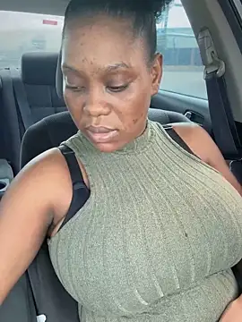 Snapshot of 1Topgyal chatting on October 3, 2025, 2:51 pm 1Topgyal online show from October 3, 2025, 2:51 pm