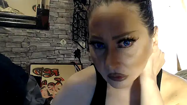 dominatrixredsonyja online show from June 13, 2026, 5:38 am