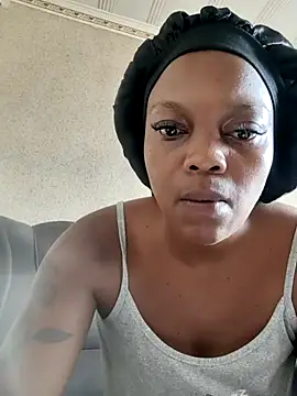 EbonyBuu online show from January 15, 2026, 7:56 am