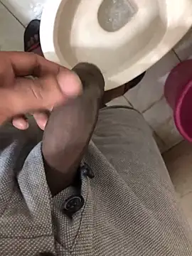 CoolBiDude online show from January 10, 2025, 8:15 pm