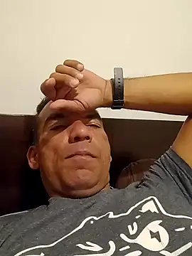 Daddy1972 online show from January 26, 2025, 6:16 pm