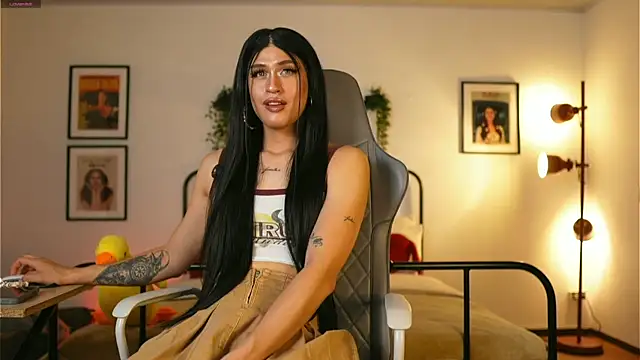 Snapshot of julesbennet chatting on February 21, 2025, 4:26 pm julesbennet online show from February 21, 2025, 4:26 pm