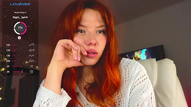 Snapshot of Juliette_Sunshine chatting on February 15, 2025, 4:03 am Juliette Sunshine online show from February 15, 2025, 4:03 am