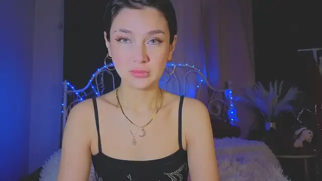 Funny Bunny online show from March 12, 2026, 10:25 pm