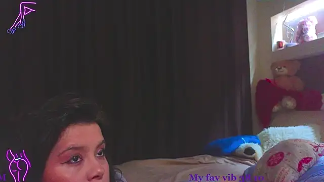 Snapshot of Malika_uAngel chatting on November 12, 2025, 10:02 pm Malika uAngel online show from November 12, 2025, 10:02 pm