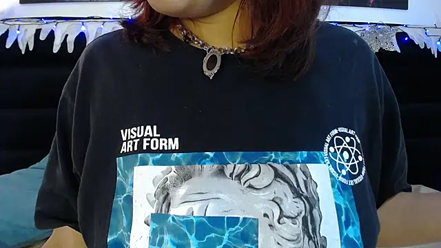Snapshot of SabinaMerchetti chatting on December 10, 2024, 3:51 am SabinaMerchetti online show from December 10, 2024, 3:51 am