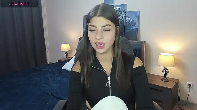 Snapshot of MaryMayson chatting on March 13, 2025, 7:06 pm MaryMayson online show from March 13, 2025, 7:06 pm