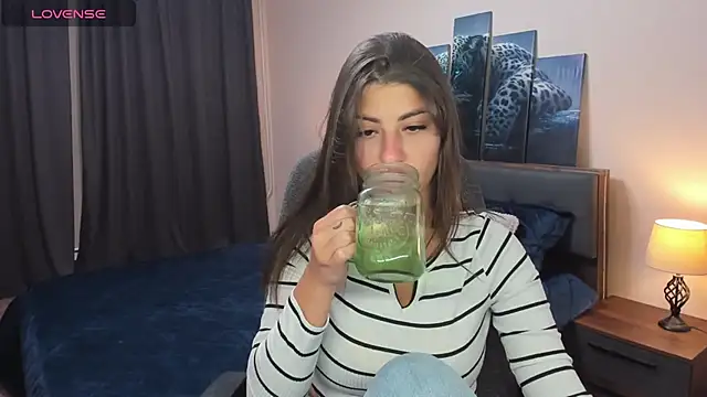 Snapshot of MaryMayson chatting on February 17, 2025, 4:50 pm MaryMayson online show from February 17, 2025, 4:50 pm