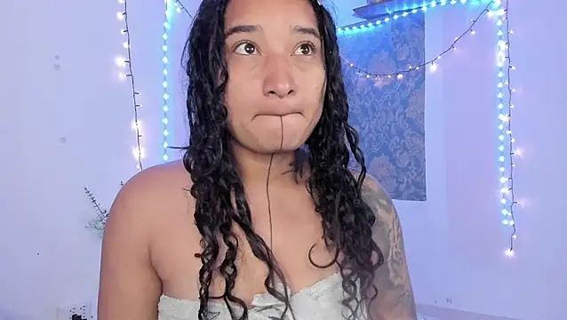 Snapshot of Eva_Lee_ chatting on May 8, 2026, 11:03 am Eva Lee online show from May 8, 2026, 11:03 am