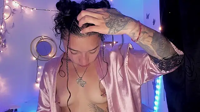 Snapshot of Eva_Lee_ chatting on March 2, 2025, 9:10 am Eva Lee online show from March 2, 2025, 9:10 am