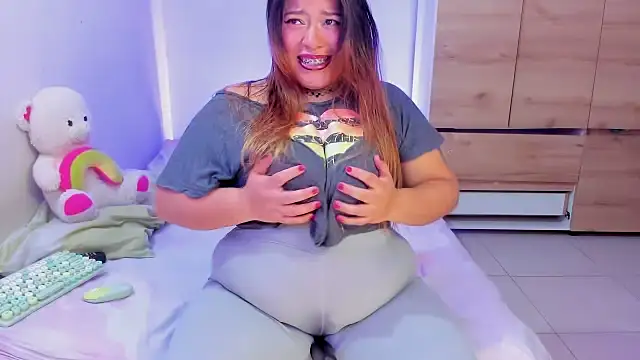 Snapshot of Fierymichef chatting on September 11, 2025, 6:52 pm Fierymichef online show from September 11, 2025, 6:52 pm