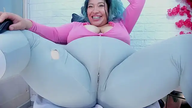 Snapshot of Fierymichef chatting on November 14, 2025, 9:57 am Fierymichef online show from November 14, 2025, 9:57 am