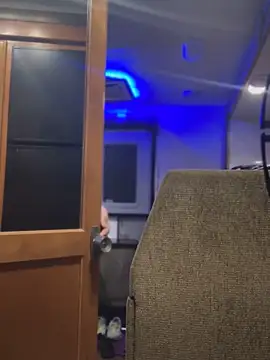 prekumstud online show from March 3, 2025, 10:17 am