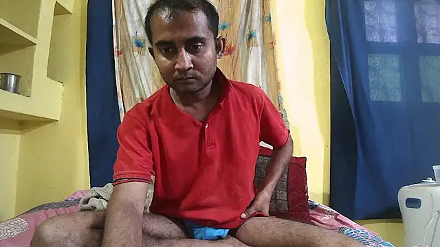 Cute boy2000 online show from January 9, 2025, 9:37 am