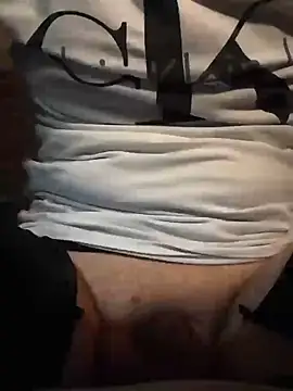 Snapshot of Adamvarga0318 chatting on February 8, 2025, 11:13 pm Adamvarga0318 online show from February 8, 2025, 11:13 pm