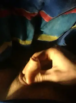 Snapshot of Adamvarga0318 chatting on January 24, 2025, 4:37 am Adamvarga0318 online show from January 24, 2025, 4:37 am