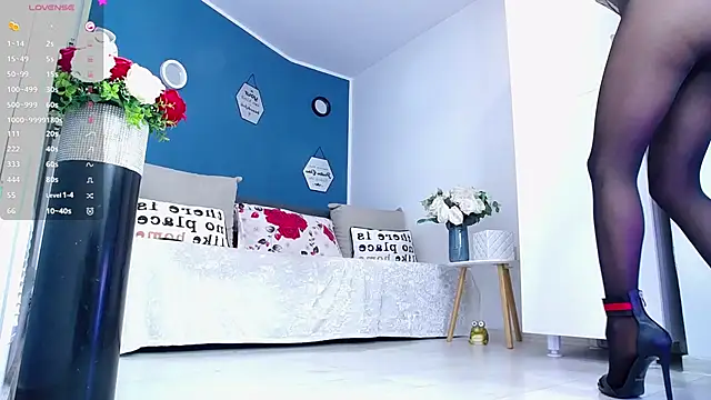 Aphrodite Amely online show from February 19, 2026, 4:04 pm