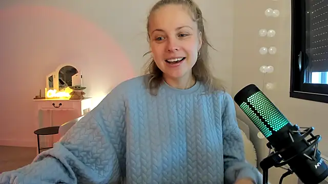 Snapshot of ImKeira chatting on November 21, 2025, 9:30 am ImKeira online show from November 21, 2025, 9:30 am