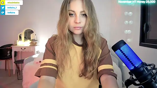 Snapshot of ImKeira chatting on November 17, 2025, 7:51 pm ImKeira online show from November 17, 2025, 7:51 pm