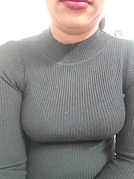 ANGE-MOU online show from December 17, 2025, 1:43 am