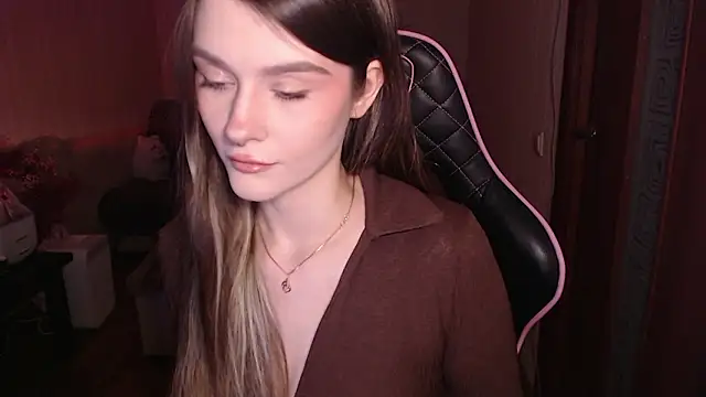 jeann elsaa online show from February 15, 2026, 11:14 pm