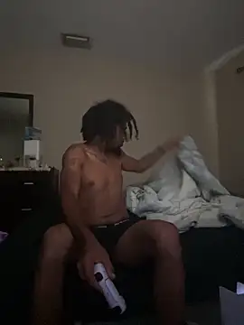 bigdicksih online show from April 2, 2026, 3:30 pm