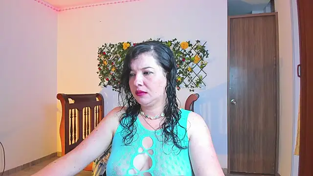 Snapshot of yuya_ss chatting on February 15, 2026, 2:27 pm yuya ss online show from February 15, 2026, 2:27 pm