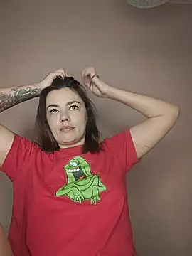 KrissSexi online show from March 9, 2026, 5:22 am