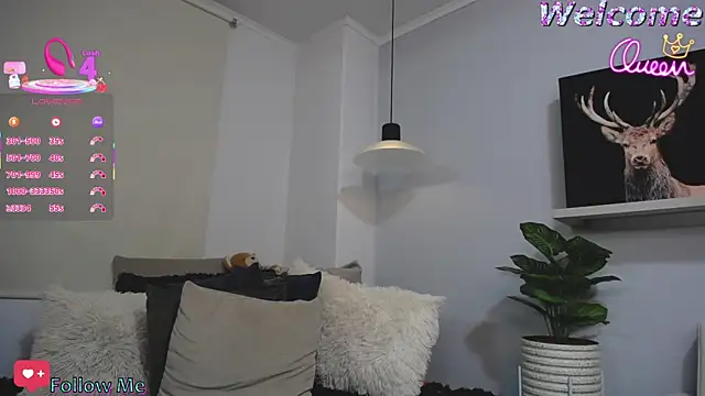 Bianca     online show from April 10, 2026, 11:45 pm