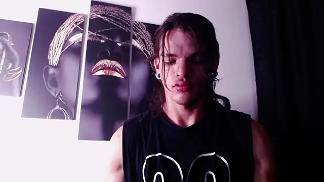 Snapshot of AlbertBernal69 chatting on October 30, 2025, 1:15 am AlbertBernal69 online show from October 30, 2025, 1:15 am