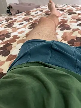 mihaixxx1 online show from November 11, 2025, 12:55 pm