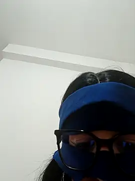 Snapshot of KHALIJIA-ARABIA-couple chatting on November 14, 2025, 6:00 pm KHALIJIA-ARABIA-couple online show from November 14, 2025, 6:00 pm