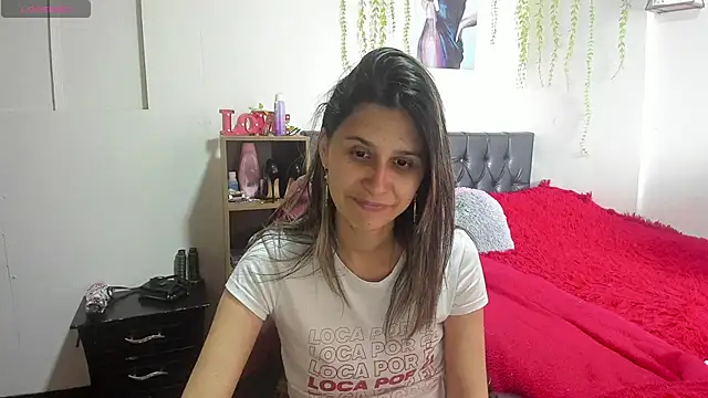 Snapshot of lauren_ashlee chatting on December 1, 2025, 6:53 pm lauren ashlee online show from December 1, 2025, 6:53 pm