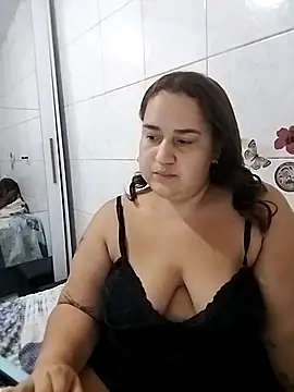 MinaBoss online show from October 26, 2025, 2:45 am