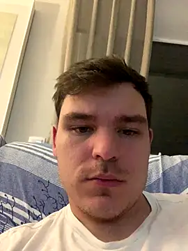 sergigomez online show from November 19, 2025, 1:05 am