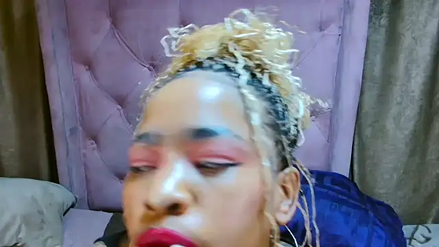 AFRICANGODDESSXXX online show from October 22, 2025, 11:47 pm