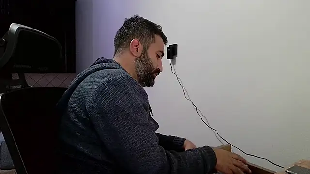 tgltplsr online show from October 28, 2025, 1:17 am