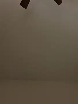 SlimBeenBadd1981 online show from November 21, 2025, 10:47 am