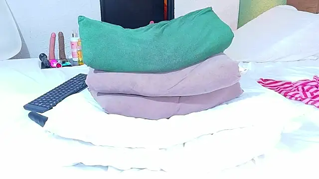 Snapshot of dannaahbrown chatting on November 13, 2025, 4:22 pm dannaahbrown online show from November 13, 2025, 4:22 pm