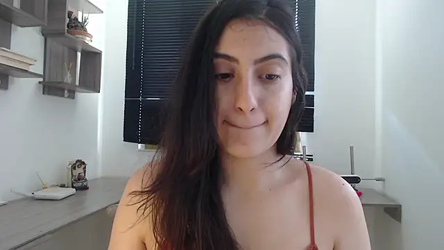 Snapshot of MIYESSI chatting on September 29, 2025, 4:34 pm MIYESSI online show from September 29, 2025, 4:34 pm