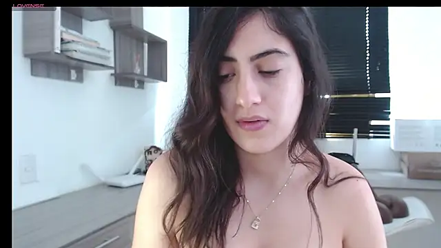 Snapshot of MIYESSI chatting on March 14, 2025, 7:01 pm MIYESSI online show from March 14, 2025, 7:01 pm