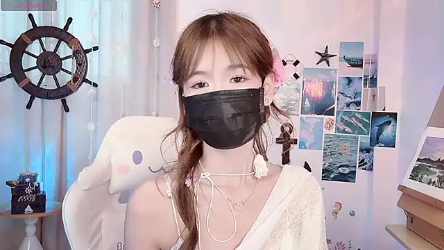 Snapshot of Your-Sunshine chatting on June 3, 2026, 11:09 pm Your-Sunshine online show from June 3, 2026, 11:09 pm