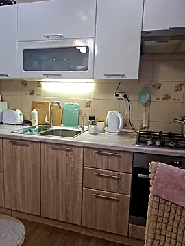 Snapshot of LybovNTV chatting on September 15, 2025, 8:26 am LybovNTV online show from September 15, 2025, 8:26 am