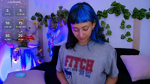 tati cardenas online show from January 18, 2026, 3:54 am