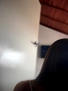 Snapshot of lauravasquez chatting on November 21, 2025, 5:45 pm lauravasquez online show from November 21, 2025, 5:45 pm