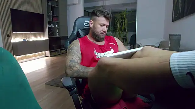 Snapshot of UbbeViking chatting on September 13, 2025, 7:25 pm UbbeViking online show from September 13, 2025, 7:25 pm