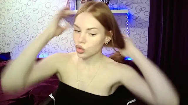 bariellass online show from December 4, 2025, 1:21 pm