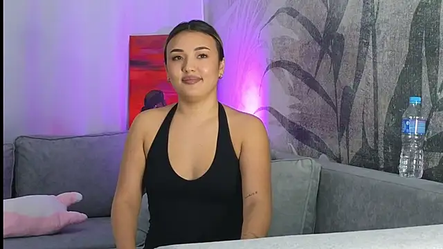 Snapshot of lily__foster chatting on March 4, 2025, 1:38 pm lily foster online show from March 4, 2025, 1:38 pm