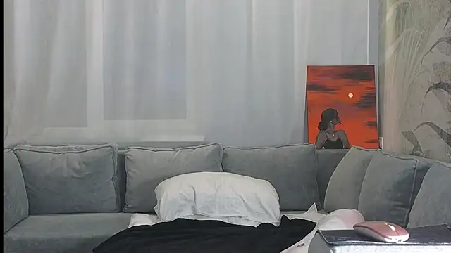 Snapshot of lily__foster chatting on February 15, 2025, 4:45 pm lily foster online show from February 15, 2025, 4:45 pm